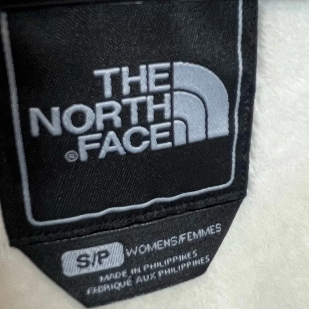 The North Face Women’s White Soft Shell Jacket Size S - Excellent Condition - Picture 7 of 8